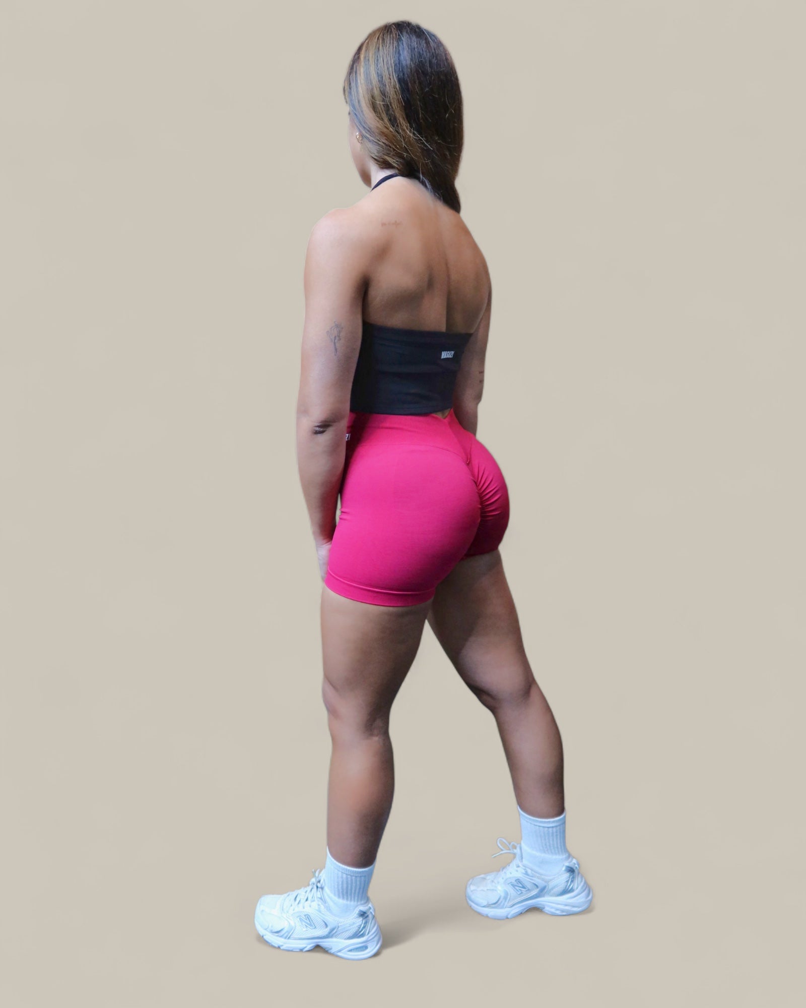 V-Shaped Short