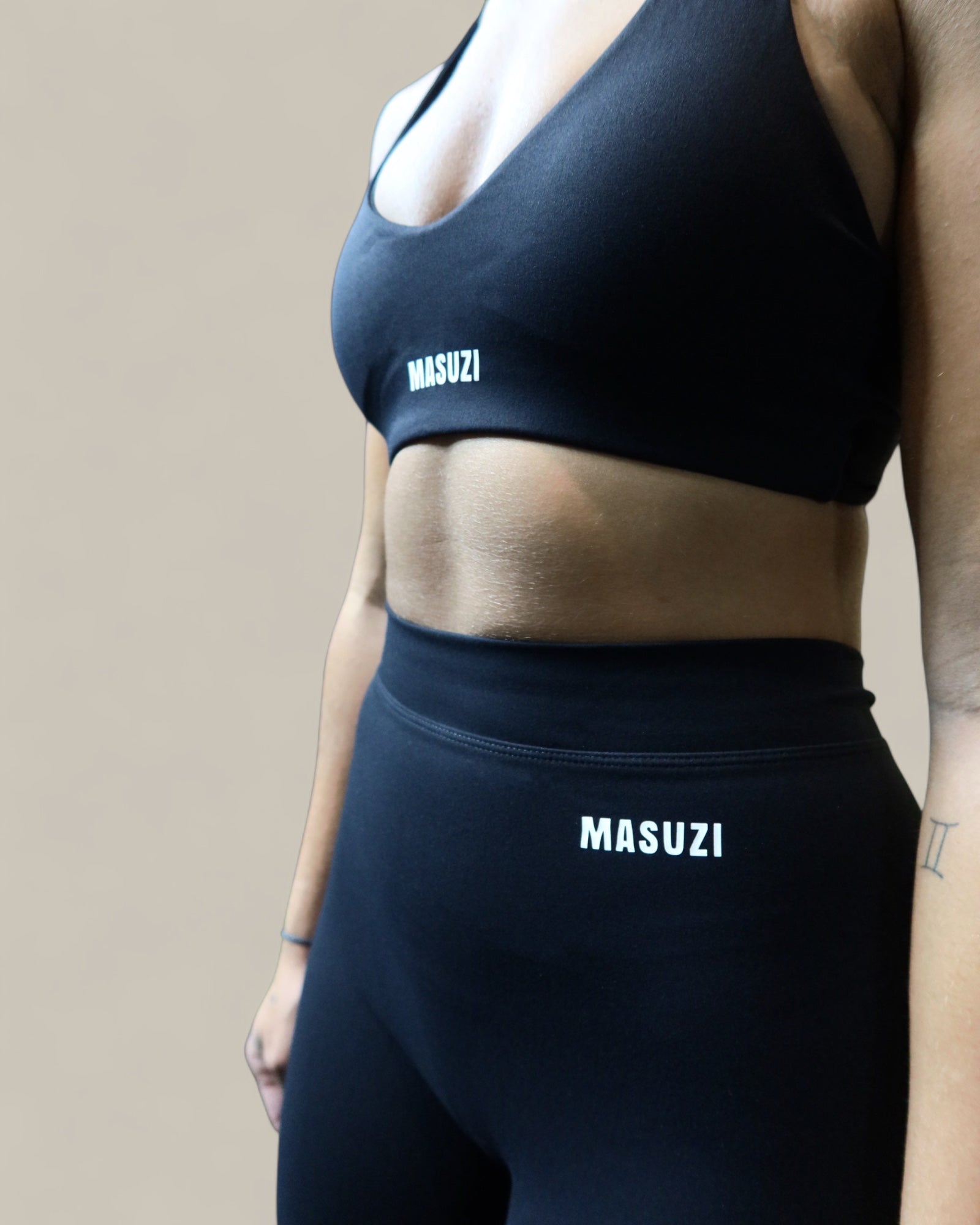 V-Scrunch Legging